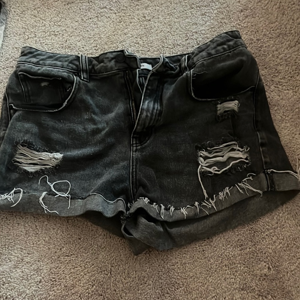 Size 30 PacSun mom jean shorts